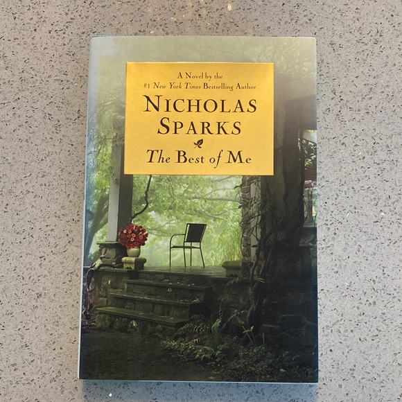 Other - 🌸2 for $10🌸 Nicholas Sparks Book-The Best of Me
